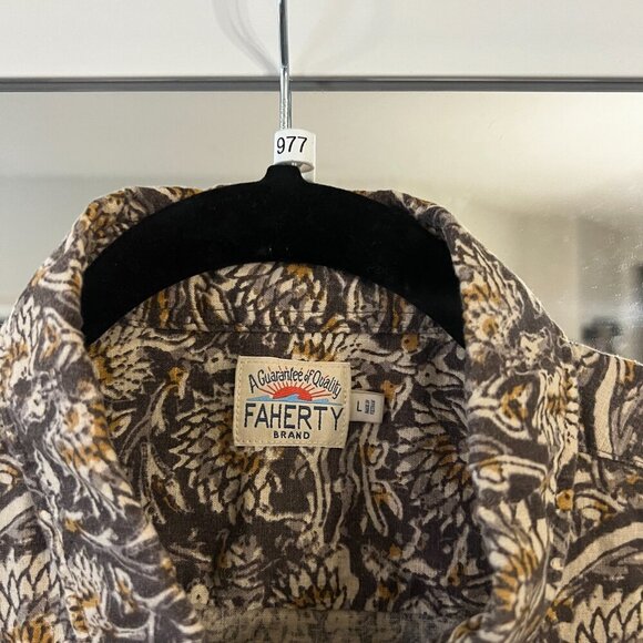 977 Faherty Short Sleeve Button Up Blouse Size Large Color Brown - Picture 2 of 4